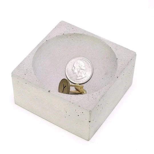 Concrete Square Pinch Bowl: White